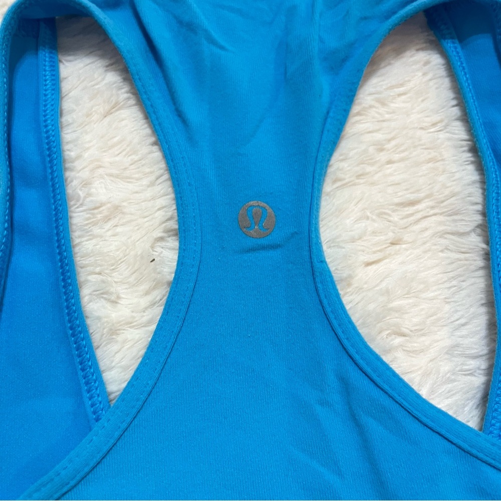 Lululemon Tank Top Blue Razorback - Picture 3 of 3